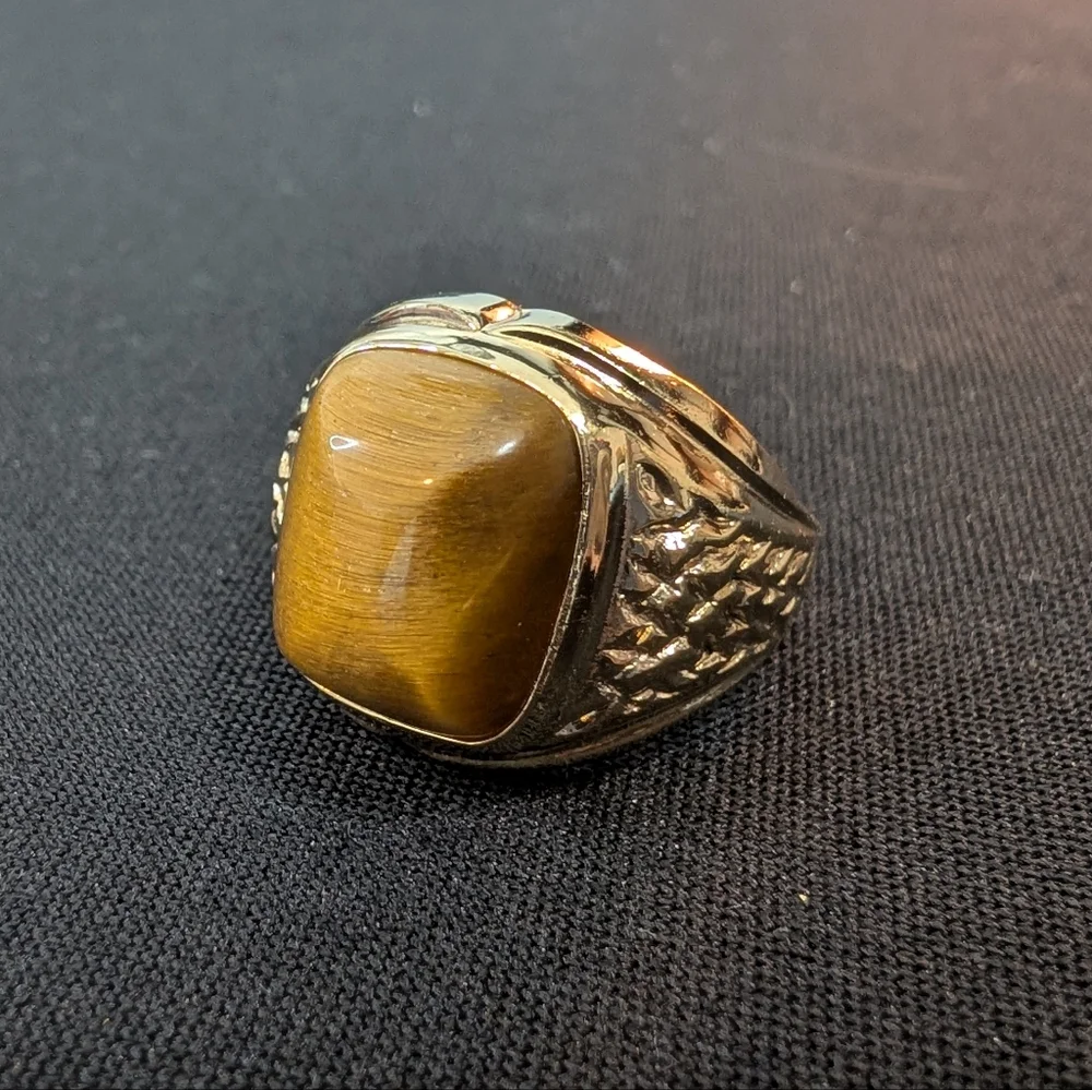 Vintage Tiger's Eye 18K HGE Ring - Chunky Gold Gemstone Estate Jewelry